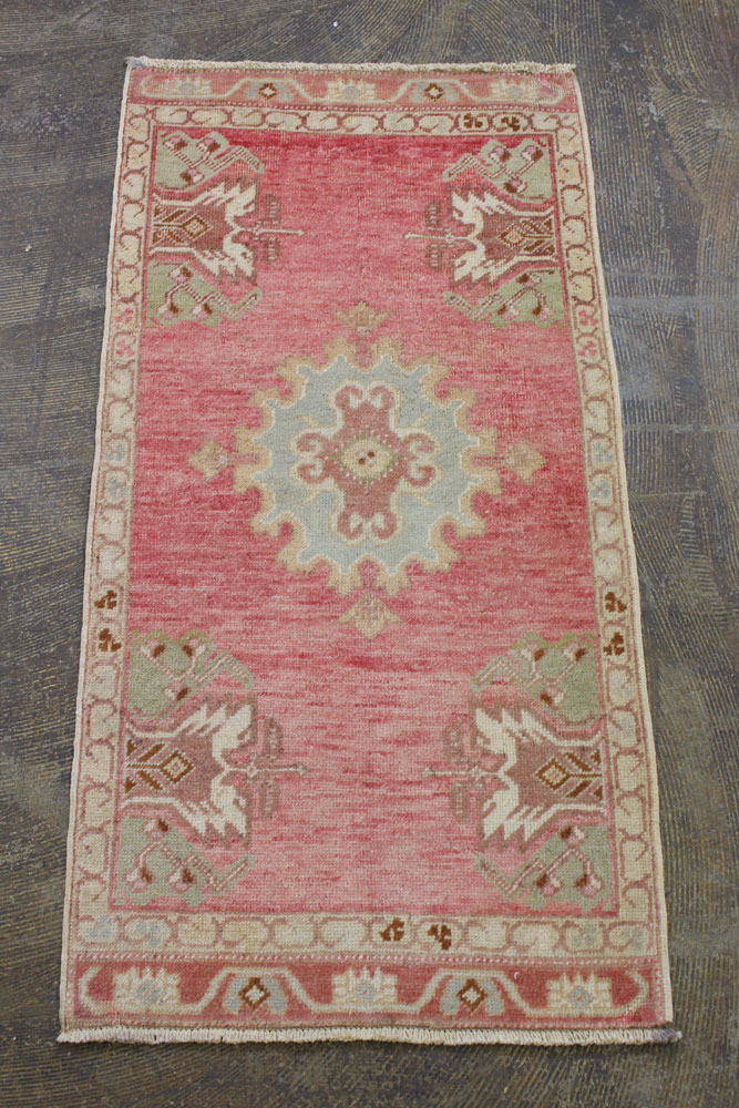 Pink Cream Blue Turkish Vintage Scatter Prayer Rug4