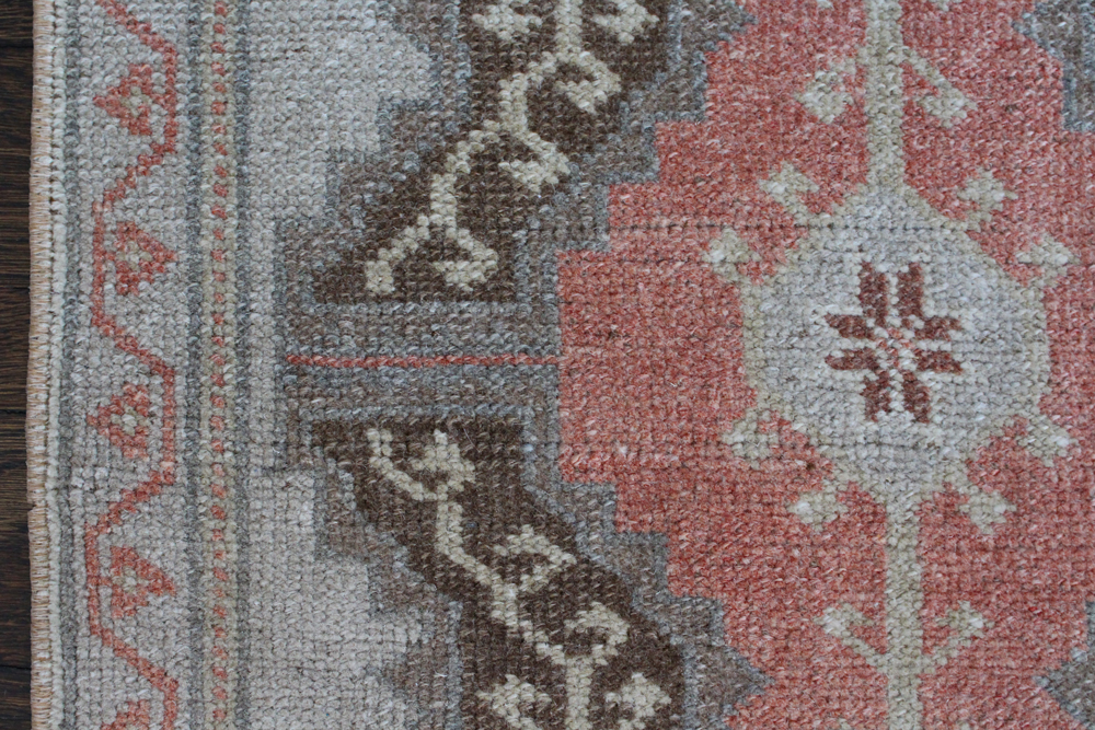 Red Gray Brown Vintage Scatter Detail