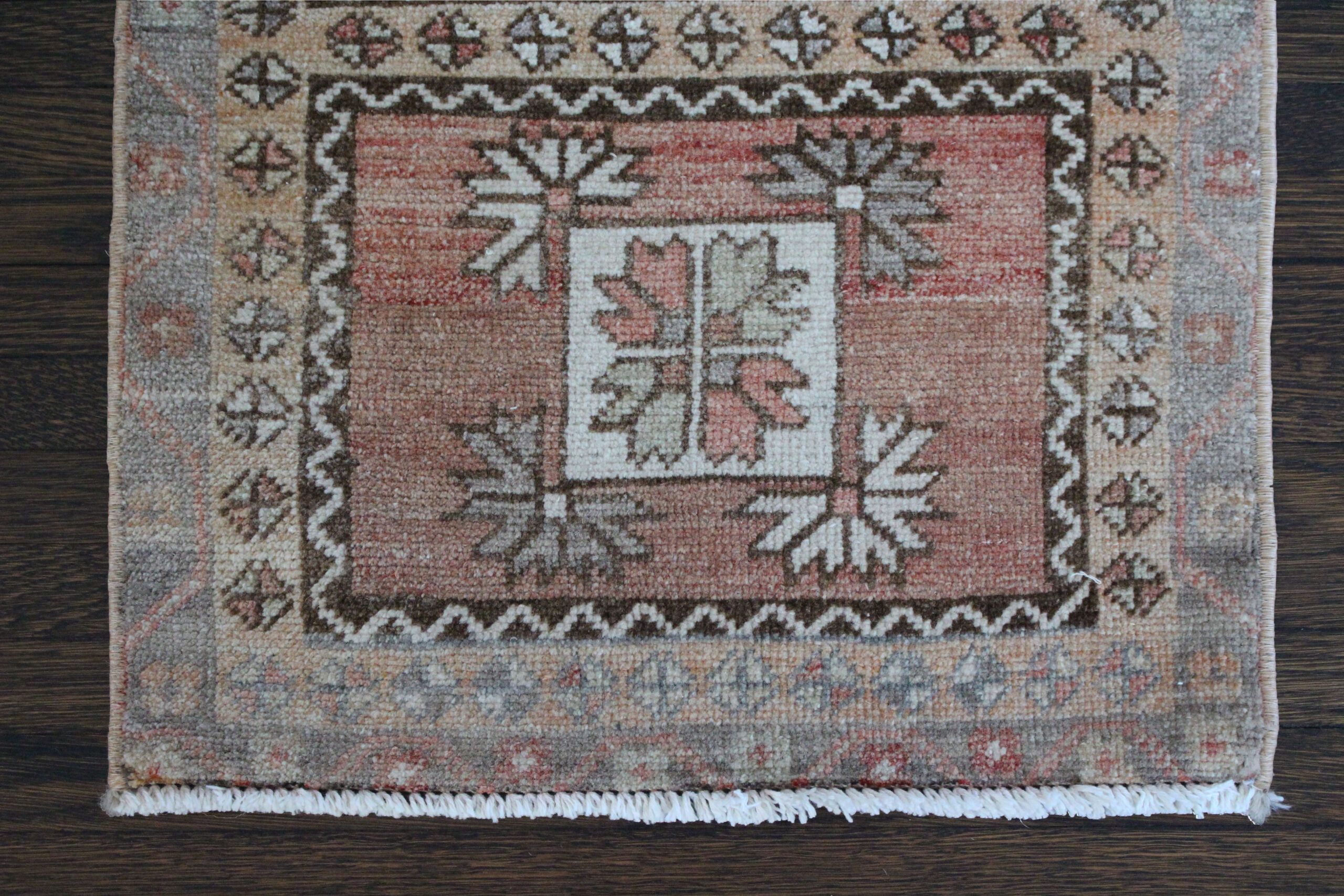 Orange Yellow Vintage Scatter Border